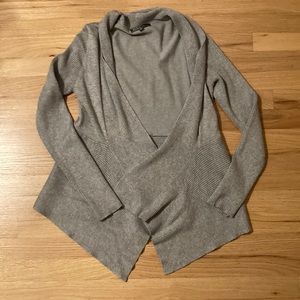 89th & Madison Gray Cardigan